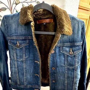 Joe’s Jeans JEAN JACKET, Sherpa lined, EUC size XS